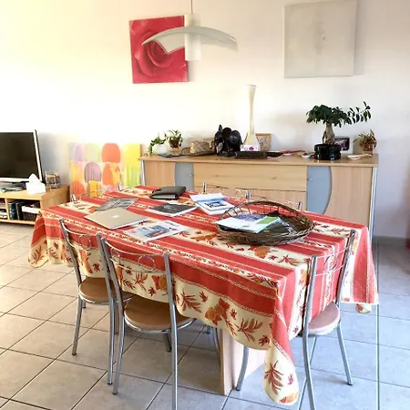 Holiday Home Rue Des Boutis 펜션