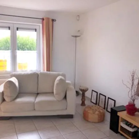 Holiday Home Rue Des Boutis 펜션 Villers-la-Ville