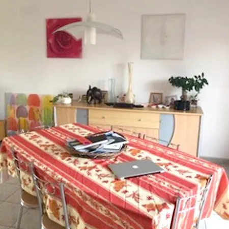 Holiday Home Rue Des Boutis 펜션